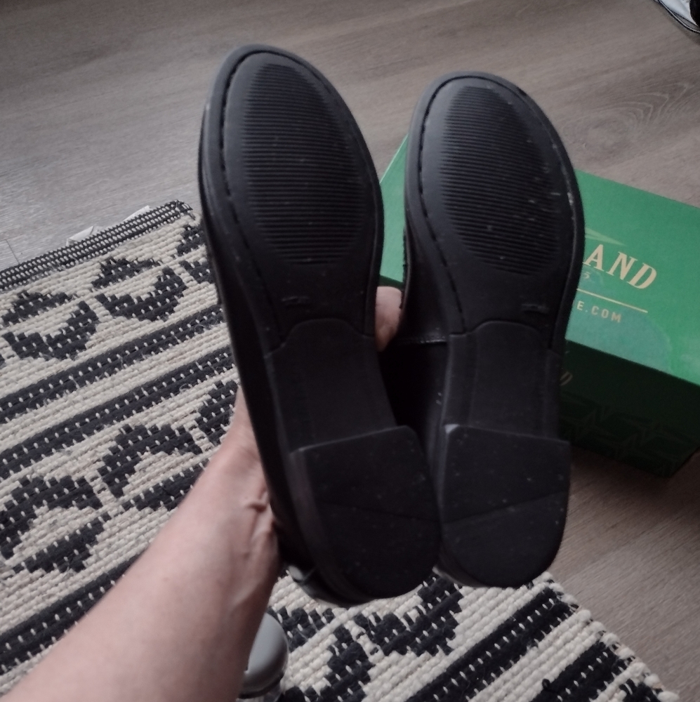 Eastland leather Classic II penny loafer women, 11 narrow - Picture 11 of 14